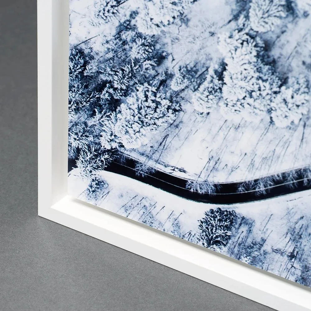White tray frame corner